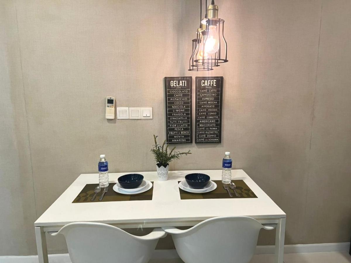 Summer Suites Klcc By Whollmark Куала Лумпур Екстериор снимка