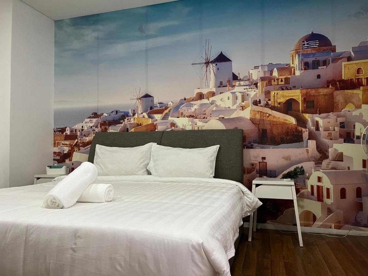 Summer Suites Klcc By Whollmark Куала Лумпур Екстериор снимка