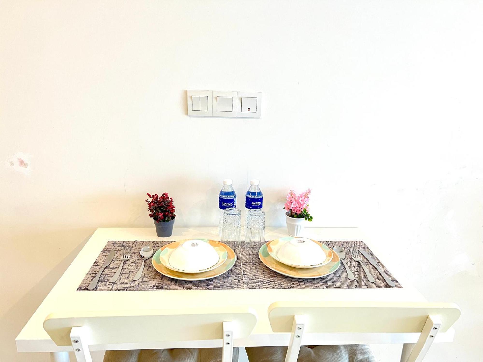 Summer Suites Klcc By Whollmark Куала Лумпур Екстериор снимка