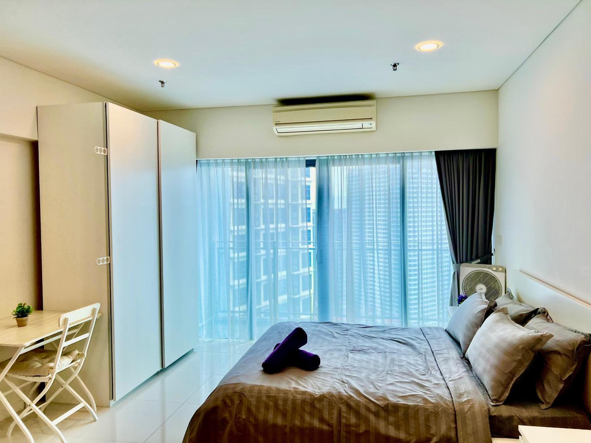 Summer Suites Klcc By Whollmark Куала Лумпур Екстериор снимка